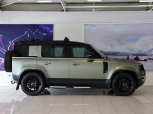 Land Rover Defender 110 D250 SE - Image 7