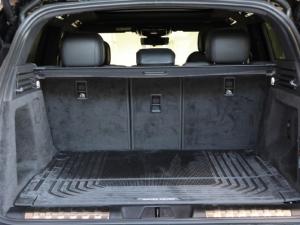 Land Rover Range Rover Sport D350 Dynamic HSE - Image 11