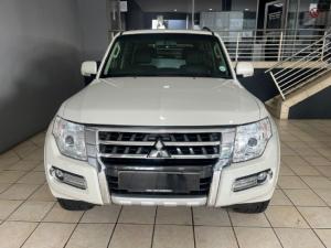 Mitsubishi Pajero 5-door 3.2DI-D GLS - Image 4