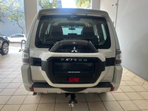 Mitsubishi Pajero 5-door 3.2DI-D GLS - Image 5