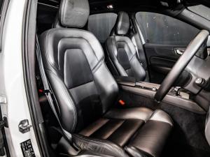 Volvo XC60 T6 AWD Inscription - Image 16