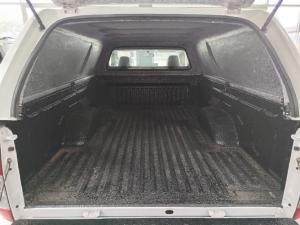 Nissan Navara 2.5DDTi single cab XE - Image 9