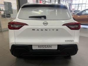 Nissan Magnite 1.0 Move panel van - Image 3