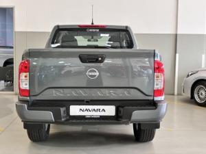 Nissan Navara 2.5DDTi double cab SE Plus auto - Image 4