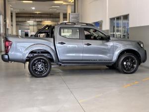 Nissan Navara 2.5DDTi double cab Stealth - Image 9