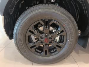 Nissan Navara 2.5DDTi double cab Pro-4X 4x4 Warrior - Image 7