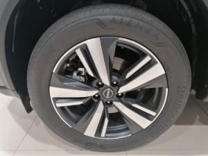 Nissan X-Trail 2.5 Acenta Plus 4WD - Image 8