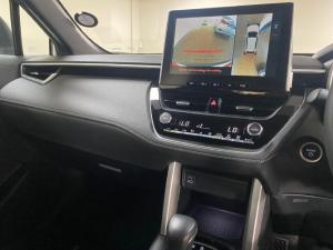 Toyota Corolla Cross 1.8 HEV XR - Image 10