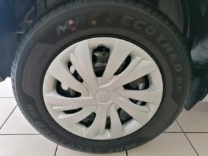 Suzuki Swift 1.2 GL - Image 11