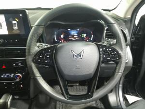 Mahindra XUV 3XO 1.2T AX7L - Image 16