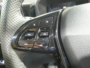 Mahindra XUV 3XO 1.2T AX7L - Image 17