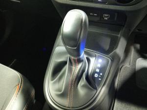 Hyundai Grand i10 1.2 Premium hatch - Image 18