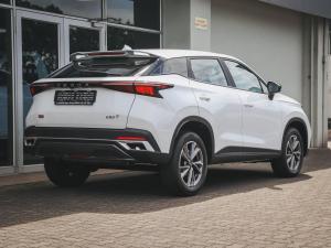 Omoda C5 1.5T 230T Street + - Image 2