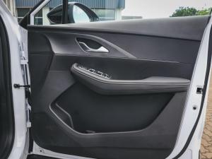 Omoda C5 1.5T 230T Street + - Image 3