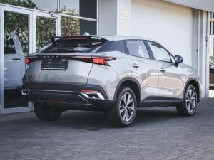 Omoda C5 1.5T 230T Street + - Image 2