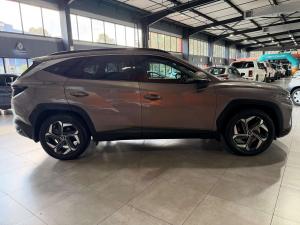 Hyundai Tucson 2.0 Elite automatic - Image 4
