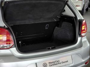 Volkswagen Polo Vivo hatch 1.6 Comfortline auto - Image 17
