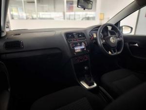 Volkswagen Polo Vivo hatch 1.6 Comfortline auto - Image 18