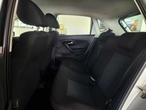 Volkswagen Polo Vivo hatch 1.6 Comfortline auto - Image 23