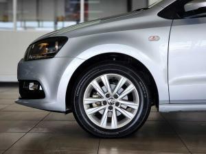 Volkswagen Polo Vivo hatch 1.6 Comfortline auto - Image 28