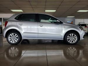 Volkswagen Polo Vivo hatch 1.6 Comfortline auto - Image 6