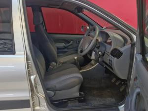 Tata Indica 1.4 LXi - Image 11