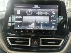 Suzuki Baleno 1.5 GLX auto - Image 8