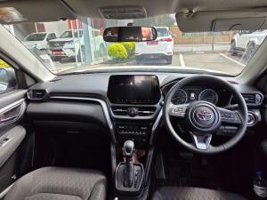 Toyota Urban Cruiser 1.5 XR automatic - Image 6