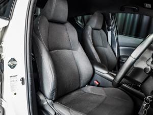 Toyota C-HR 1.2T Luxury - Image 10