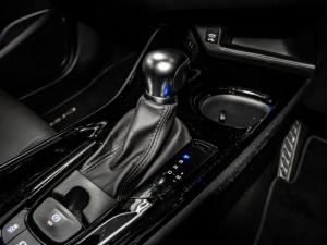Toyota C-HR 1.2T Luxury - Image 11