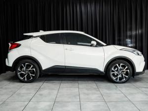 Toyota C-HR 1.2T Luxury - Image 1