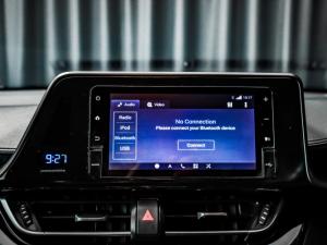 Toyota C-HR 1.2T Luxury - Image 8