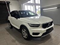 Thumbnail Volvo XC40 T3 Momentum auto