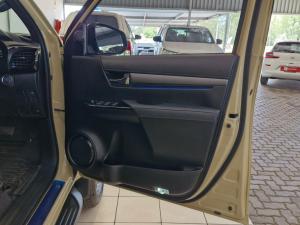 Toyota Hilux 2.8GD-6 double cab Legend 55 - Image 10