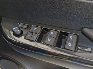 Toyota Hilux 2.8GD-6 double cab Legend 55 - Image 11