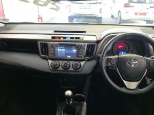Toyota RAV4 2.0 GX - Image 20