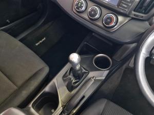 Toyota RAV4 2.0 GX - Image 9