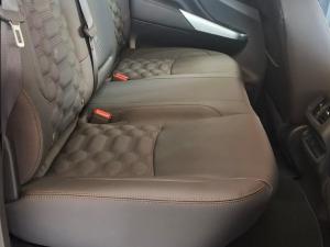 Nissan Navara 2.5DDTi double cab Stealth 4x4 - Image 13