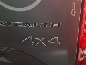 Nissan Navara 2.5DDTi double cab Stealth 4x4 - Image 25