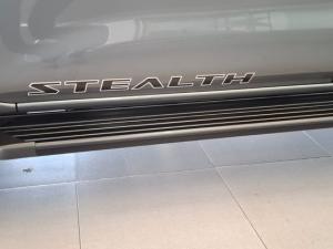 Nissan Navara 2.5DDTi double cab Stealth 4x4 - Image 28
