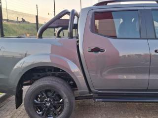 Nissan Navara 2.5DDTi double cab Stealth 4x4