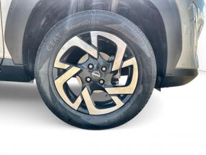 Nissan Magnite 1.0 Visia manual - Image 11