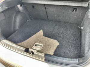 Volkswagen Taigo 1.0TSI Life - Image 10