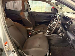 Toyota Starlet 1.5 XS auto - Image 13