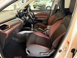 Toyota Starlet Cross 1.5 XR manual - Image 11