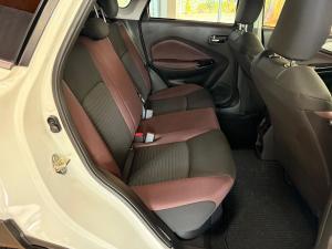 Toyota Starlet Cross 1.5 XR manual - Image 14
