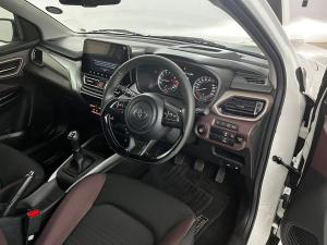 Toyota Starlet Cross 1.5 XR manual - Image 15