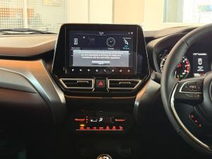 Toyota Starlet Cross 1.5 XR manual - Image 17