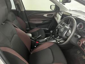 Toyota Starlet Cross 1.5 XR manual - Image 17