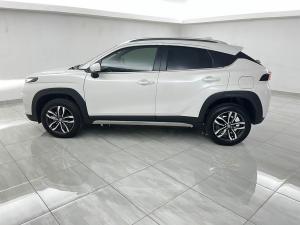 Toyota Starlet Cross 1.5 XR manual - Image 8
